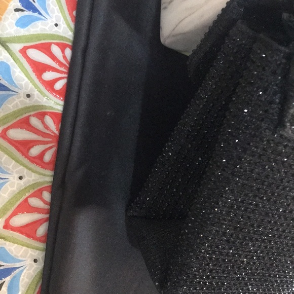 - Kurt Geiger London Brixton Shoulder Bag Kurt Geiger London - Picture 9 of 16